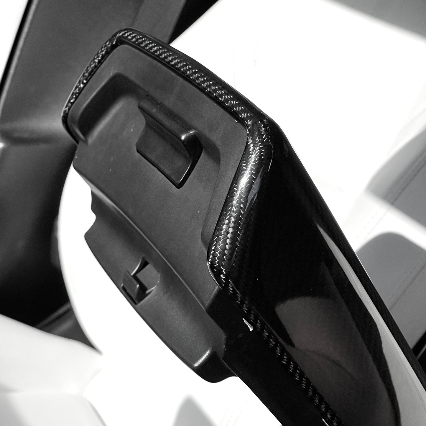 TESERY Model Y / 3 Armrest Cover - Dry Carbon Fiber Interior Mods